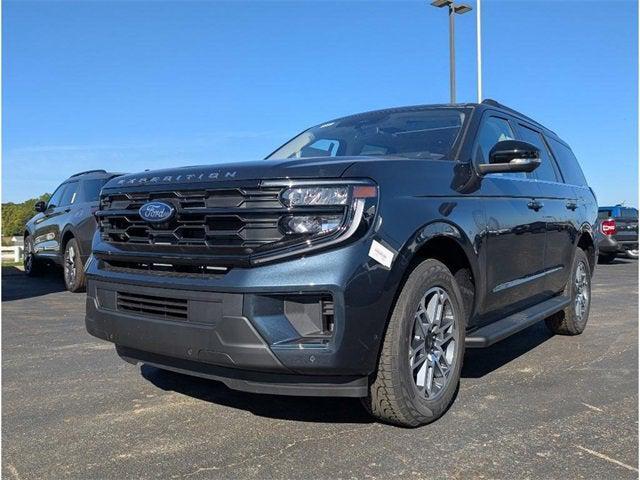new 2025 Ford Expedition car, priced at $71,445