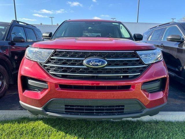 new 2024 Ford Explorer car, priced at $38,900