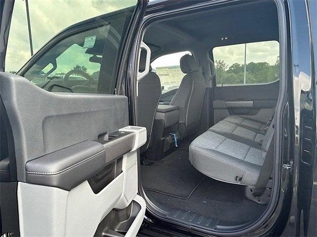 new 2025 Ford F-250 car, priced at $57,453