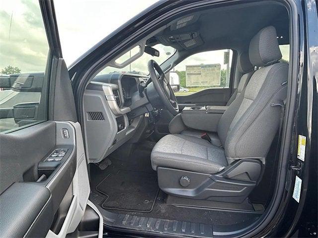 new 2025 Ford F-250 car, priced at $57,453
