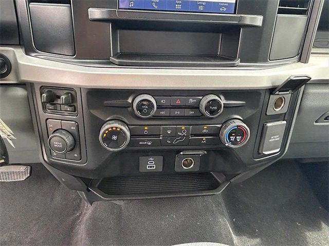 new 2025 Ford F-350 car, priced at $61,433