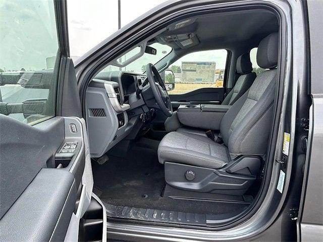 new 2025 Ford F-350 car, priced at $61,433
