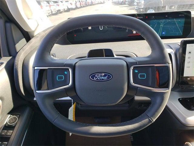 new 2025 Ford Expedition Max car, priced at $72,504