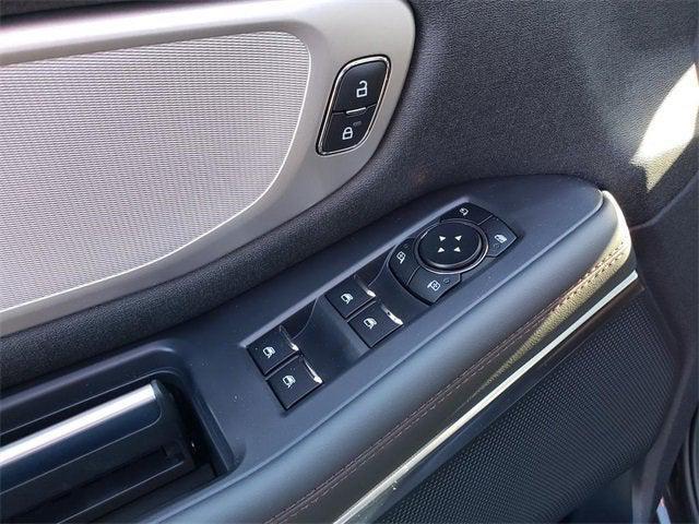 new 2025 Ford Expedition Max car, priced at $72,504