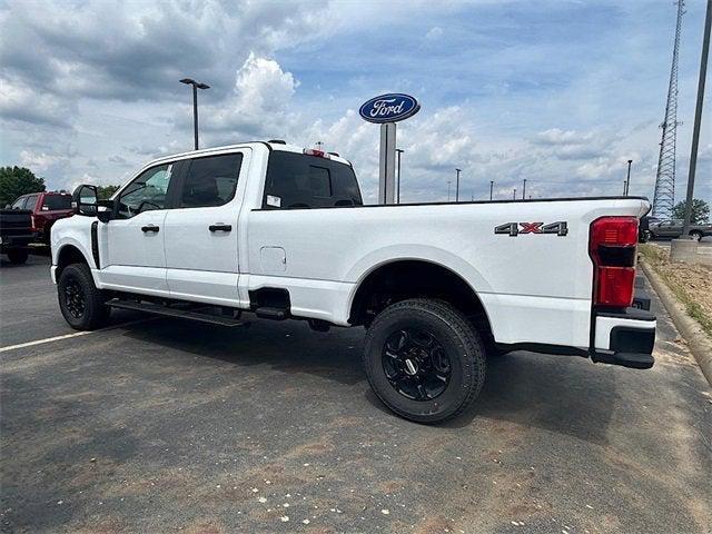 new 2025 Ford F-350 car, priced at $59,662