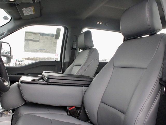 new 2025 Ford F-350 car, priced at $60,260