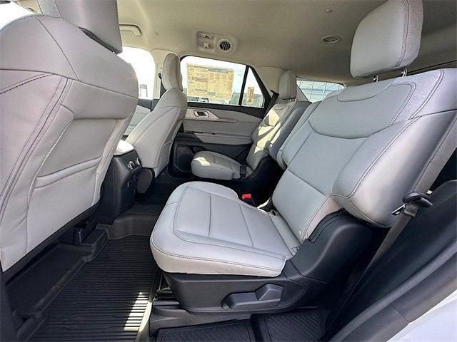 new 2025 Ford Explorer car, priced at $47,035