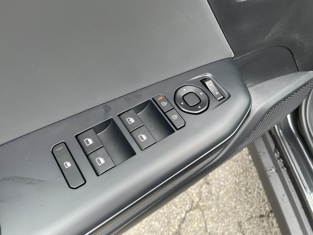 new 2025 Kia K4 car, priced at $23,099