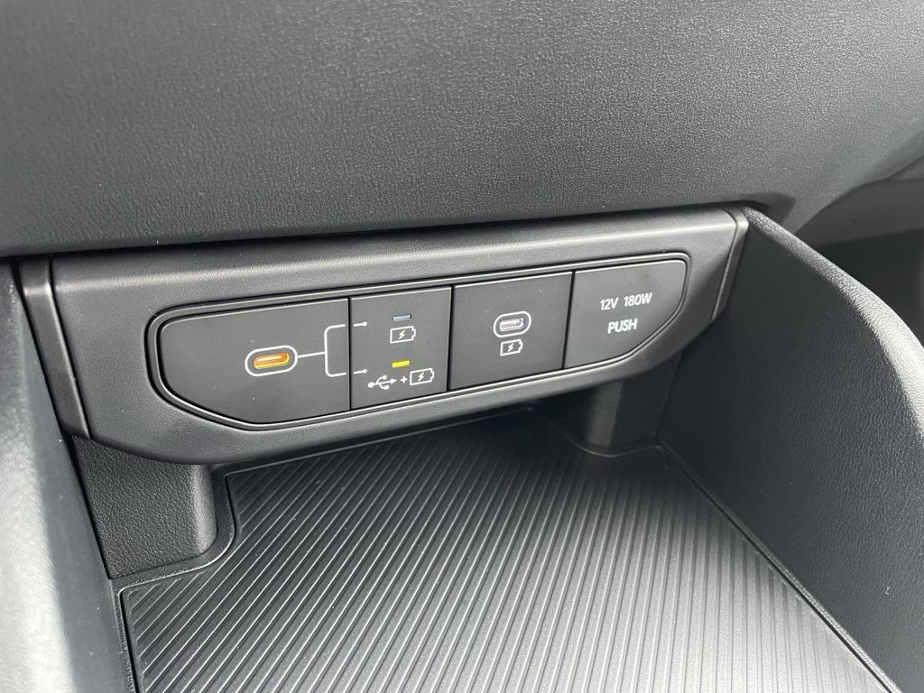 new 2025 Kia K4 car, priced at $23,099