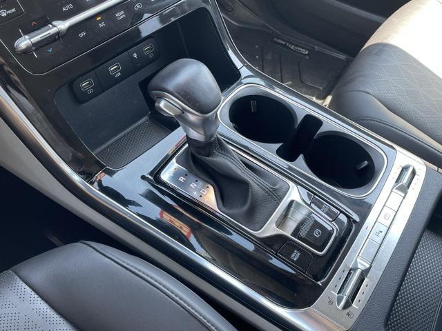 used 2022 Kia Carnival car, priced at $31,933