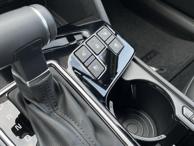 new 2025 Kia Sportage car, priced at $37,170