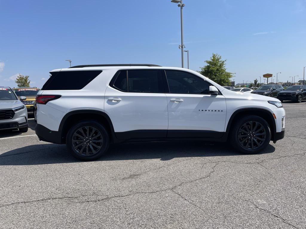 used 2023 Chevrolet Traverse car, priced at $34,819