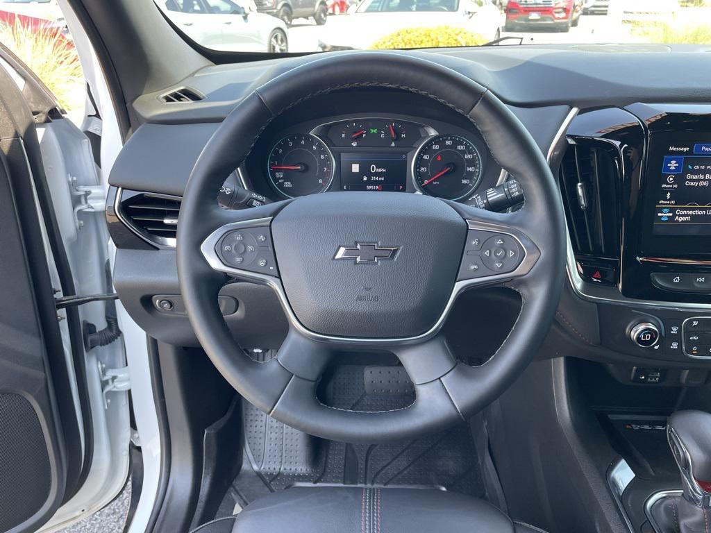 used 2023 Chevrolet Traverse car, priced at $34,819