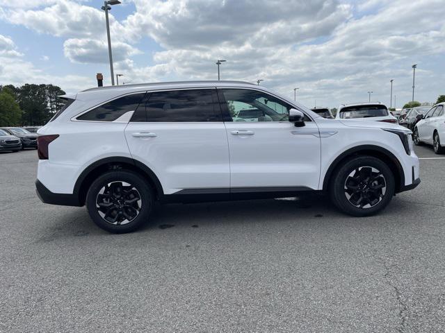 new 2025 Kia Sorento car, priced at $34,635