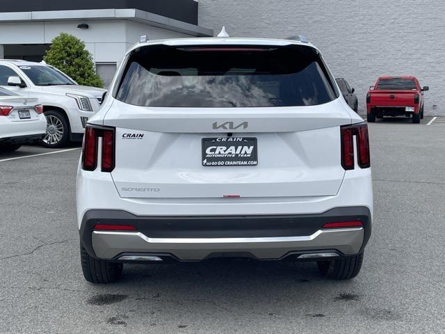 new 2025 Kia Sorento car, priced at $34,635