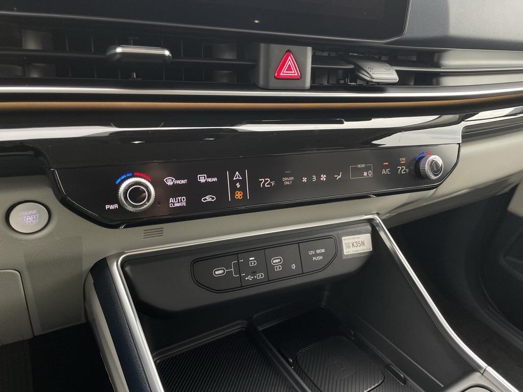 new 2026 Kia Carnival Hybrid car, priced at $51,953