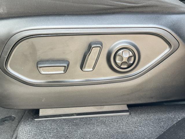 used 2022 Jeep Grand Cherokee L car, priced at $27,193