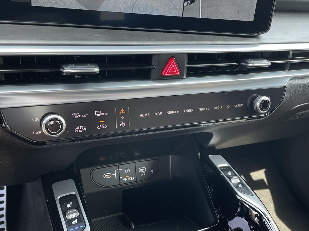 new 2026 Kia Sorento car, priced at $47,965
