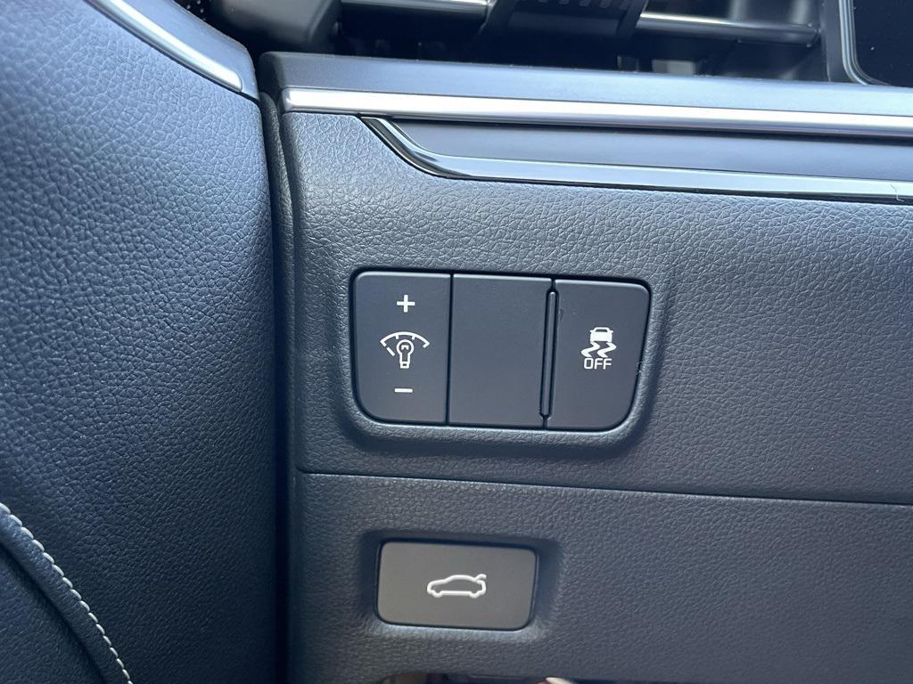 new 2026 Kia K5 car, priced at $31,807