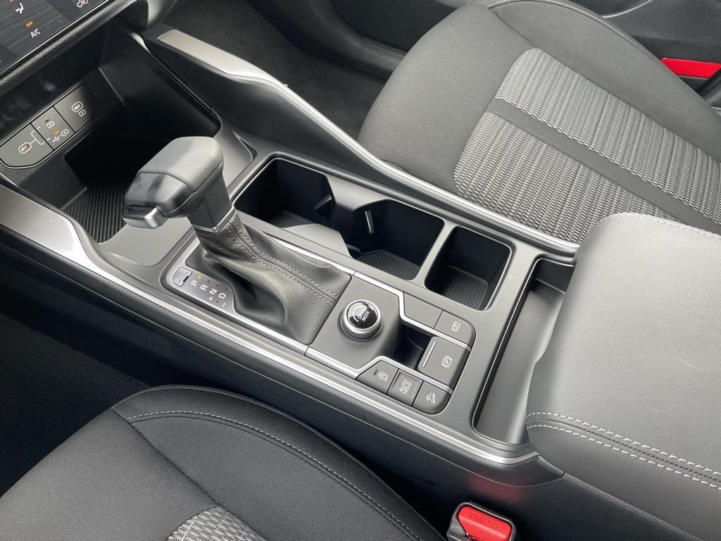 new 2026 Kia Sorento car, priced at $32,130