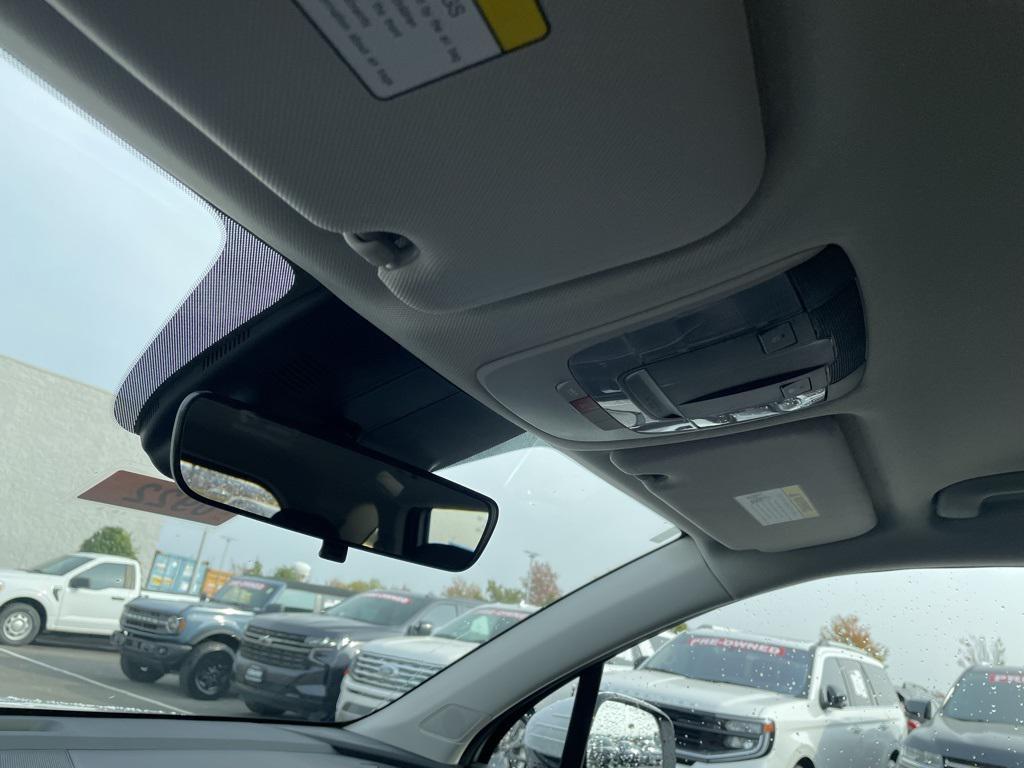 new 2026 Kia Sorento car, priced at $32,130