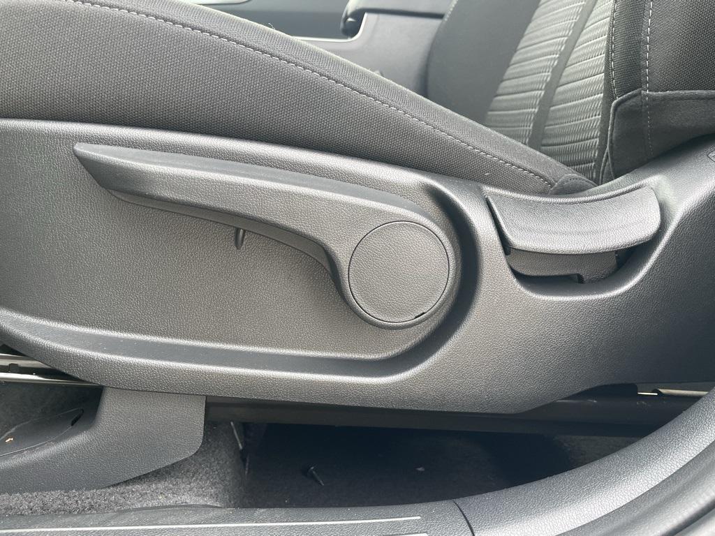 new 2026 Kia Sorento car, priced at $32,130