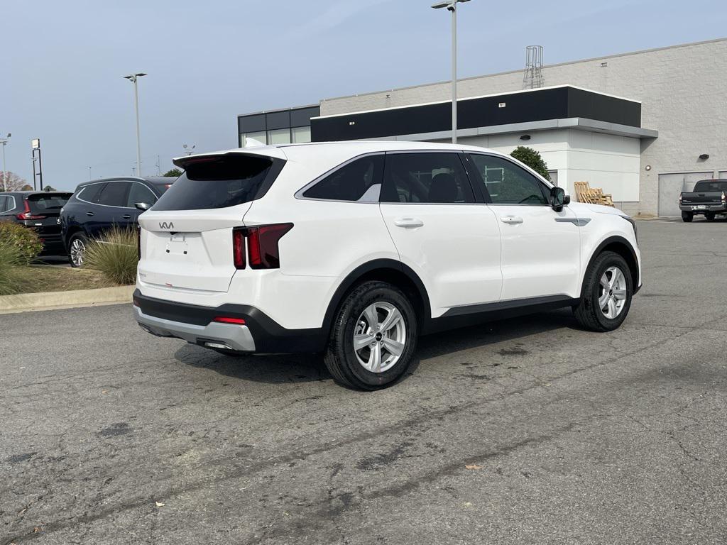 new 2026 Kia Sorento car, priced at $32,130