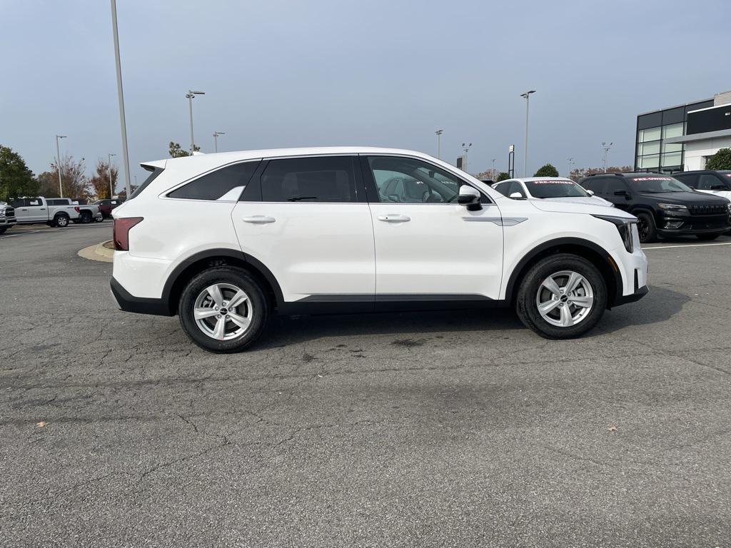 new 2026 Kia Sorento car, priced at $32,130