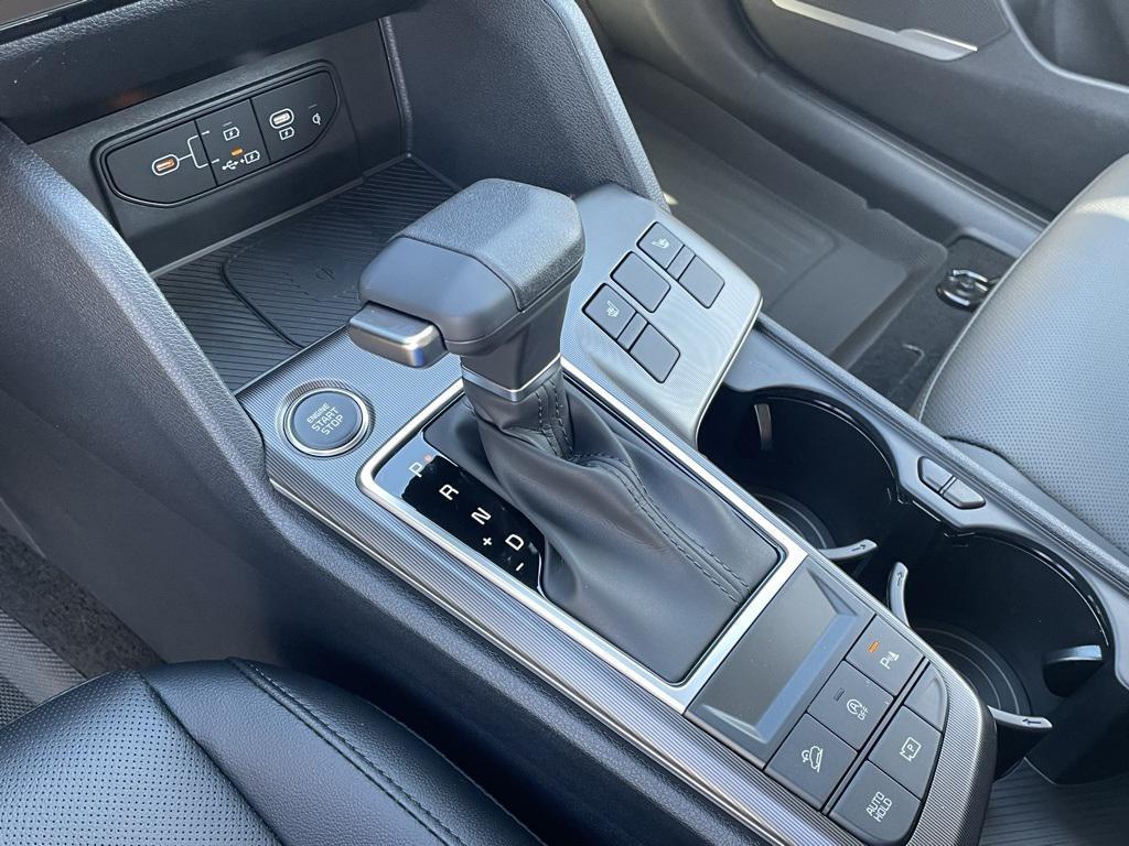 new 2026 Kia Sportage car, priced at $31,805