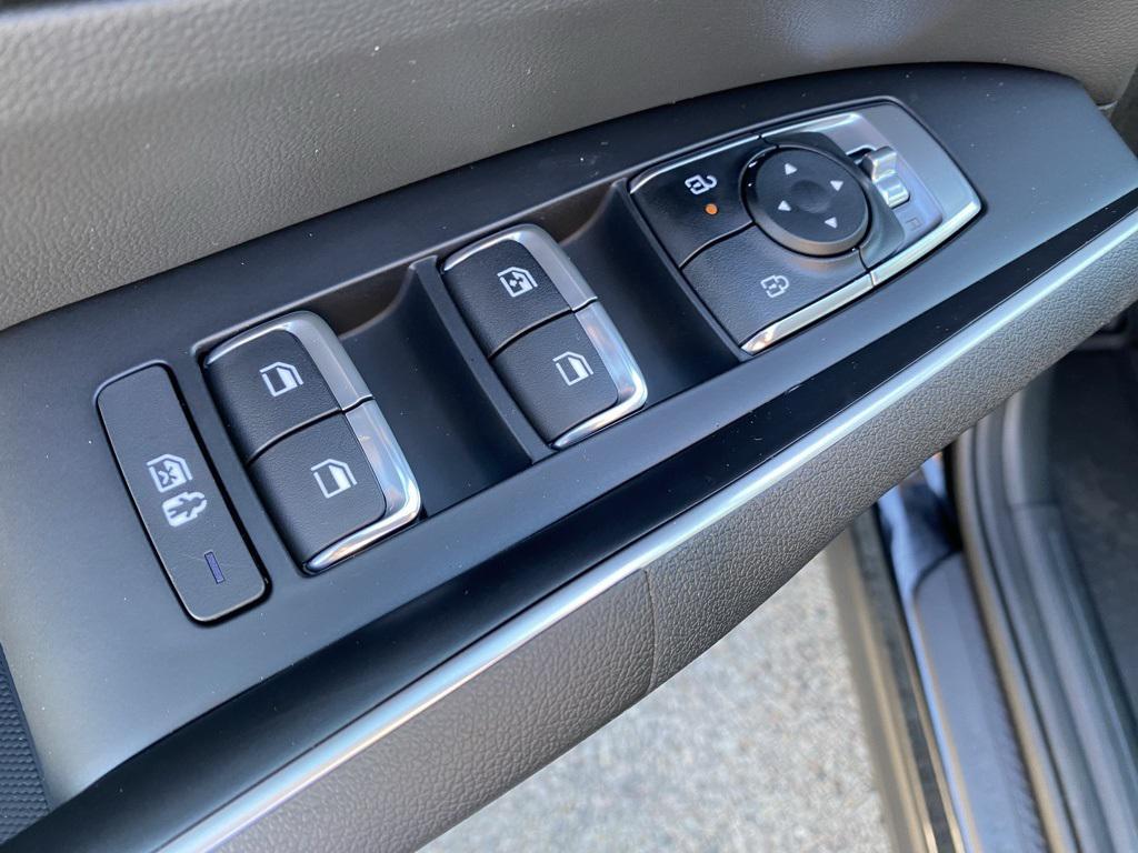 new 2026 Kia Sorento car, priced at $39,235