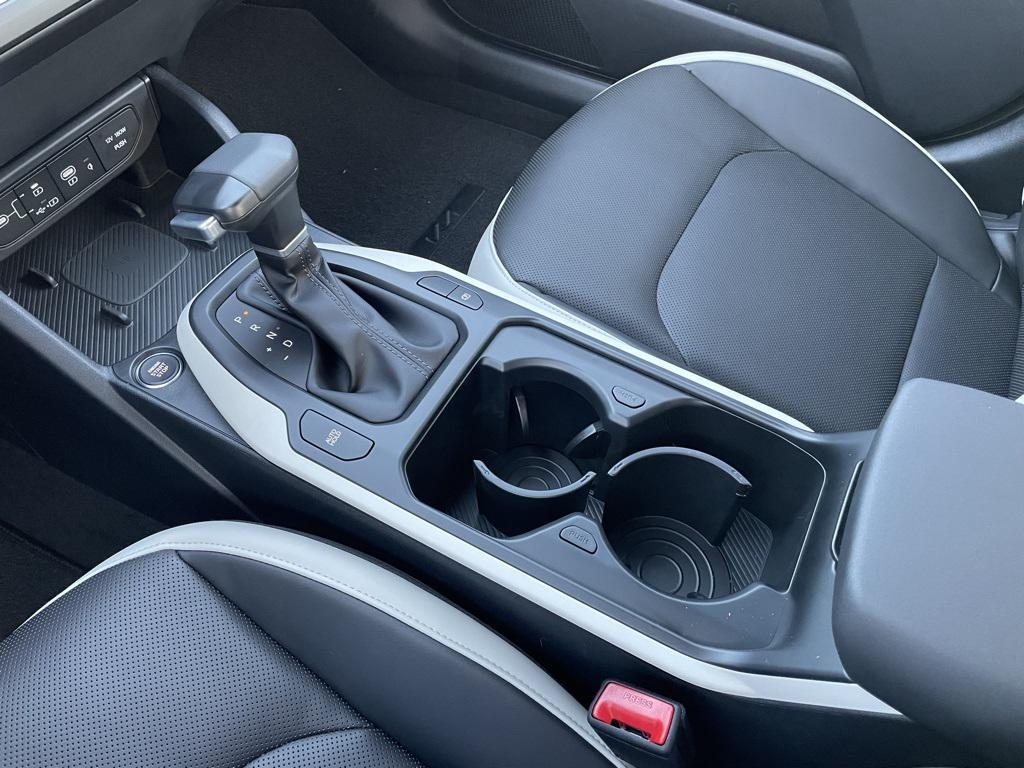 new 2025 Kia K4 car, priced at $27,020