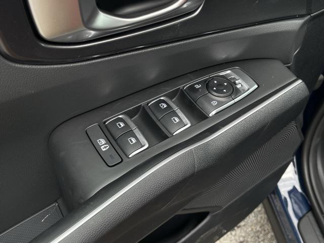 new 2025 Kia Sorento car, priced at $36,412
