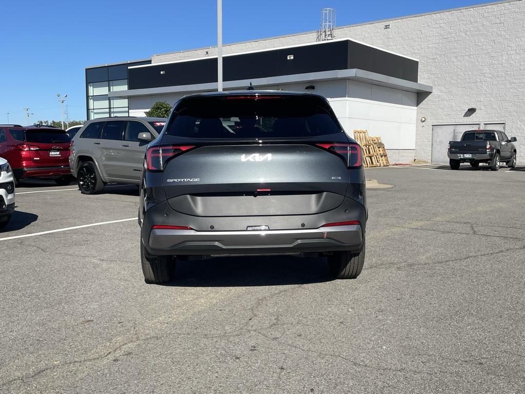 new 2026 Kia Sportage Hybrid car, priced at $31,375