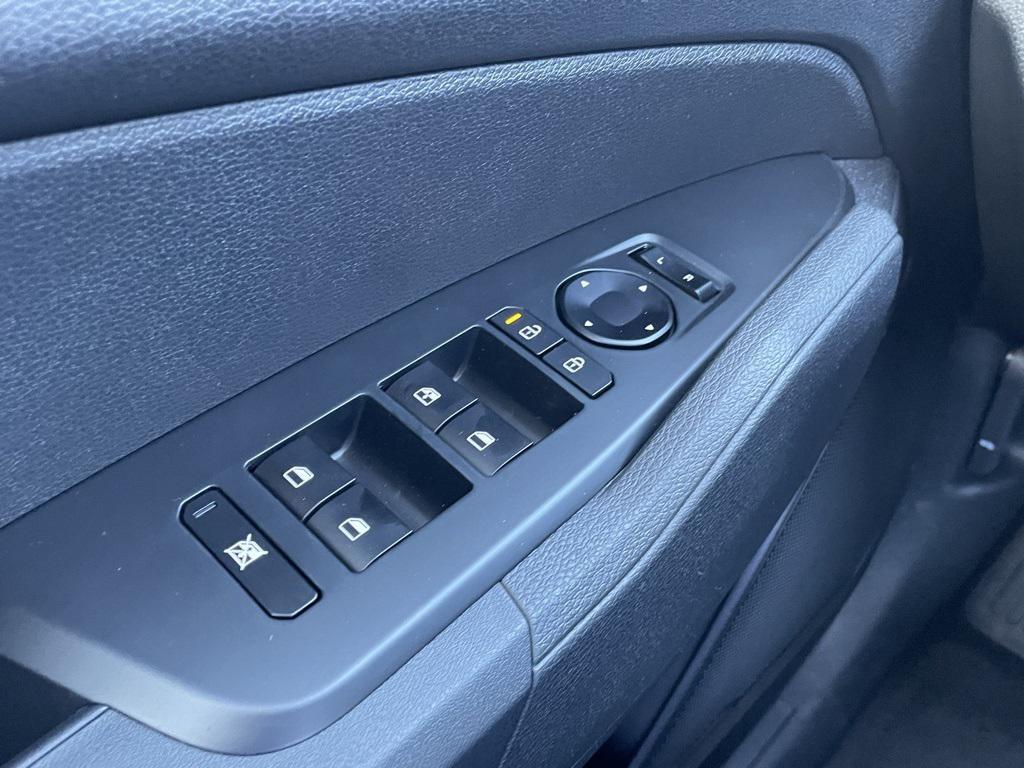 new 2026 Kia Sportage Hybrid car, priced at $31,375