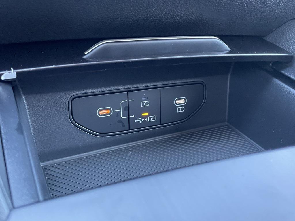 new 2026 Kia Sportage Hybrid car, priced at $31,375