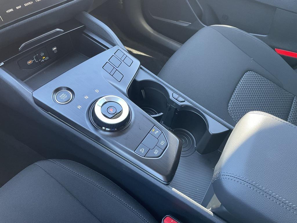 new 2026 Kia Sportage Hybrid car, priced at $31,375