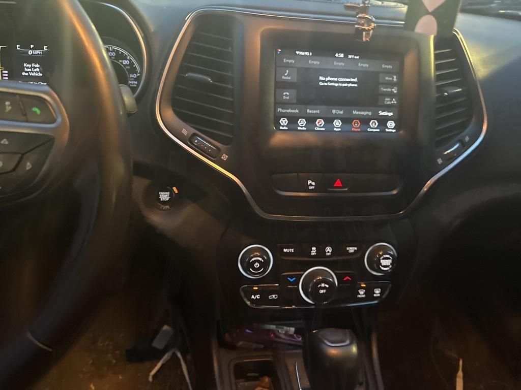 used 2020 Jeep Cherokee car, priced at $15,523