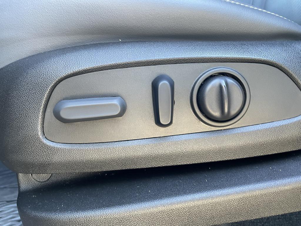 used 2024 Buick Enclave car, priced at $29,042