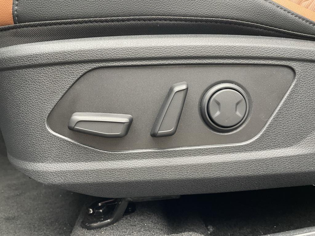 new 2026 Kia Sportage car, priced at $36,935