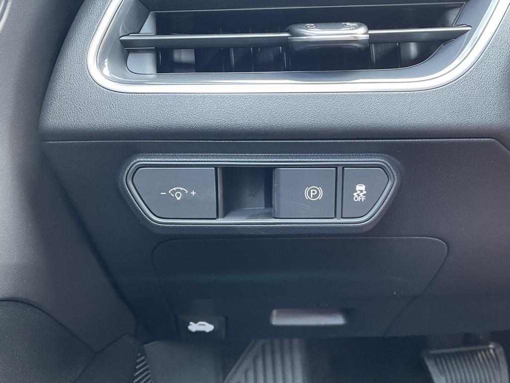 new 2025 Kia K4 car, priced at $23,869