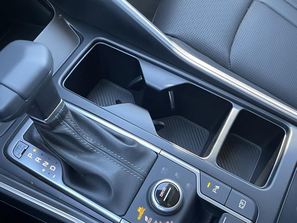 new 2026 Kia Sorento car, priced at $39,890