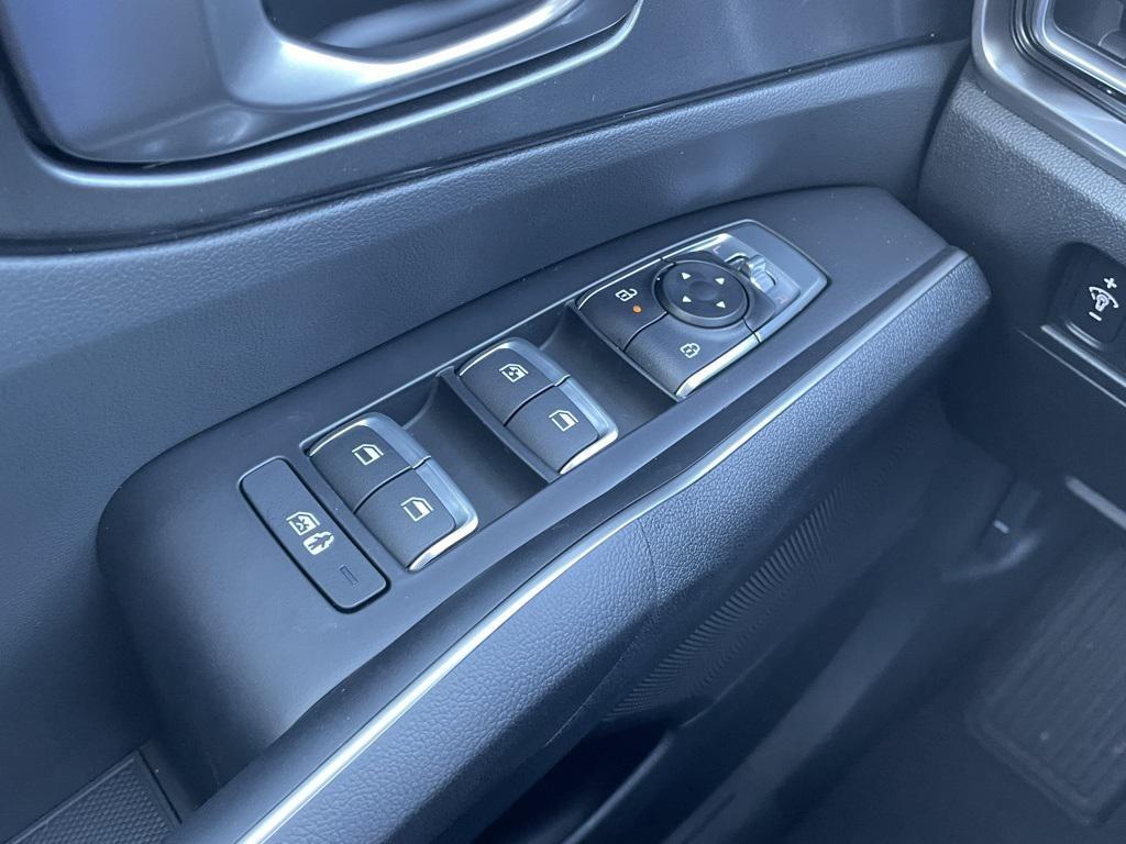 new 2026 Kia Sorento car, priced at $39,890