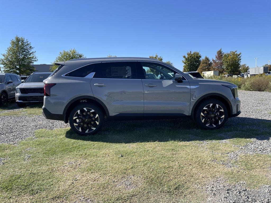 new 2026 Kia Sorento car, priced at $39,890