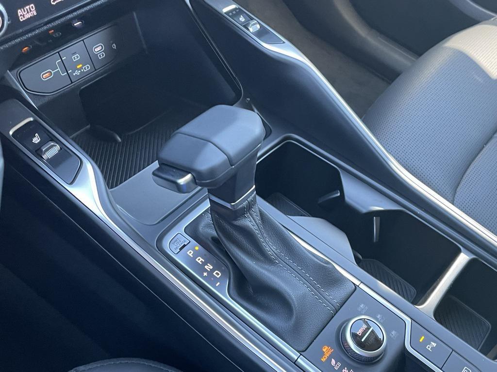 new 2026 Kia Sorento car, priced at $39,890