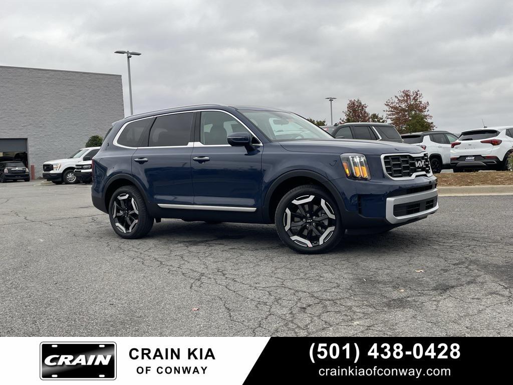 new 2025 Kia Telluride car, priced at $41,106