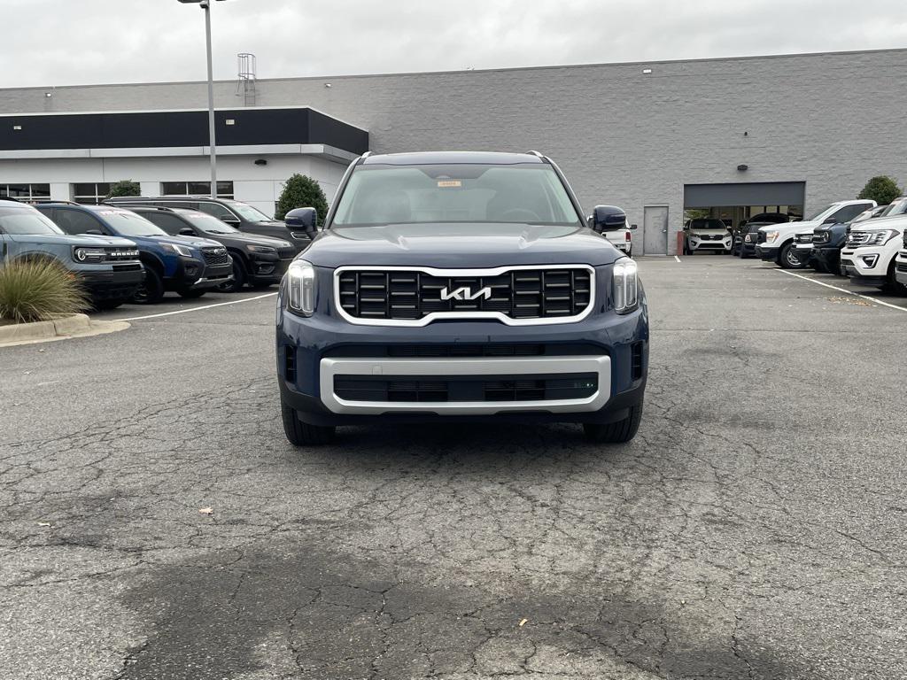 new 2025 Kia Telluride car, priced at $41,106