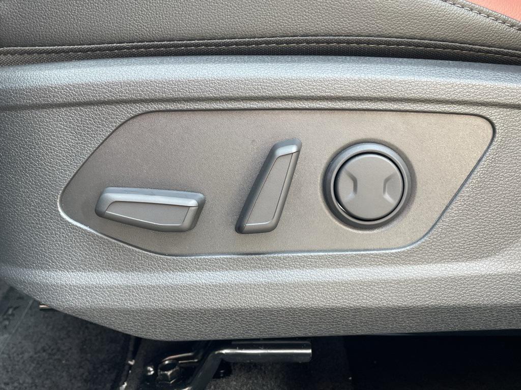 new 2026 Kia Sportage car, priced at $38,730