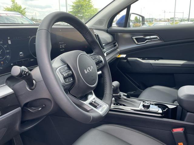 new 2025 Kia Sportage car, priced at $32,672