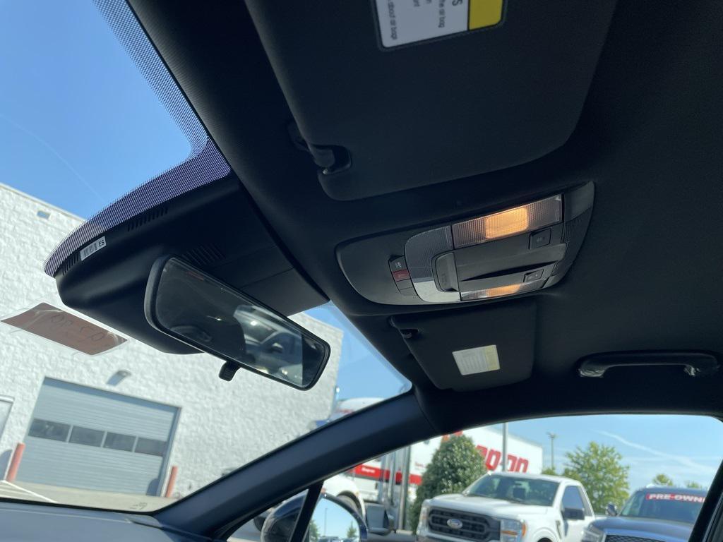 new 2025 Kia K5 car, priced at $27,559