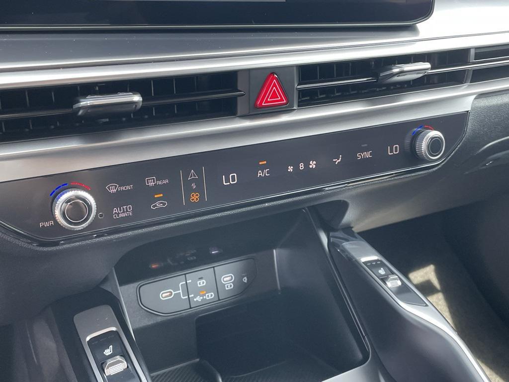 new 2026 Kia Sorento car, priced at $36,770